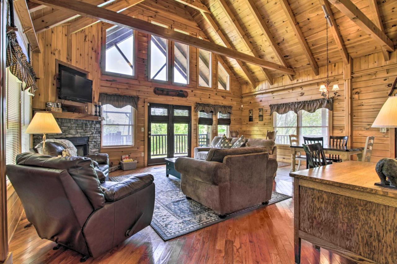 Idyllic Sevierville Cabin Deck And Smoky Mtn View! Exterior foto